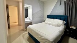 Blk 202A Compassvale South Gate (Sengkang), HDB Executive #530111301